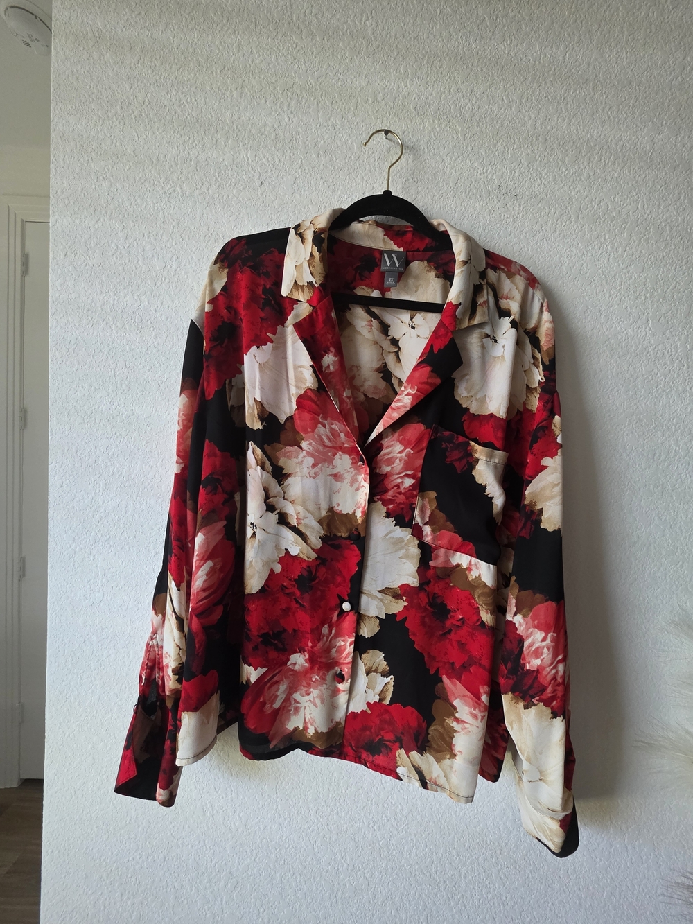 Worthington Red, Black & Cream Floral Blouse - Picture 7 of 7